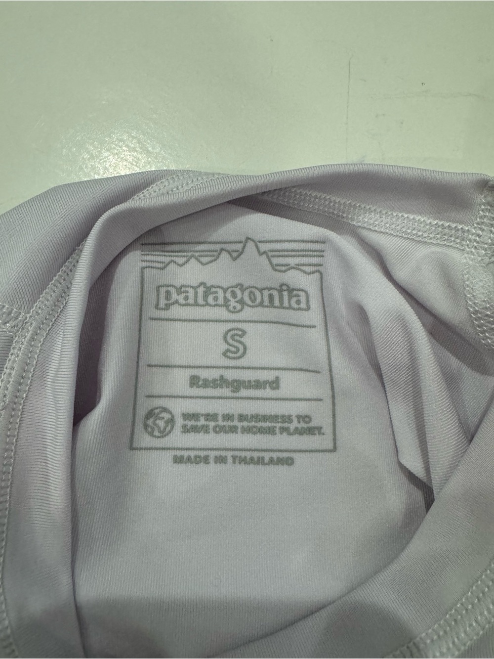 Patagonia Rashguard Long-Sleeve Sun Protection Top Small - Picture 6 of 9